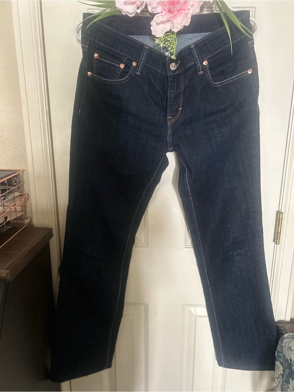 Levi's 518 juniors Dark Indigo Straight Jeans size 7.